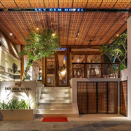 Sky Gem Central Hotel Хошимин Экстерьер фото