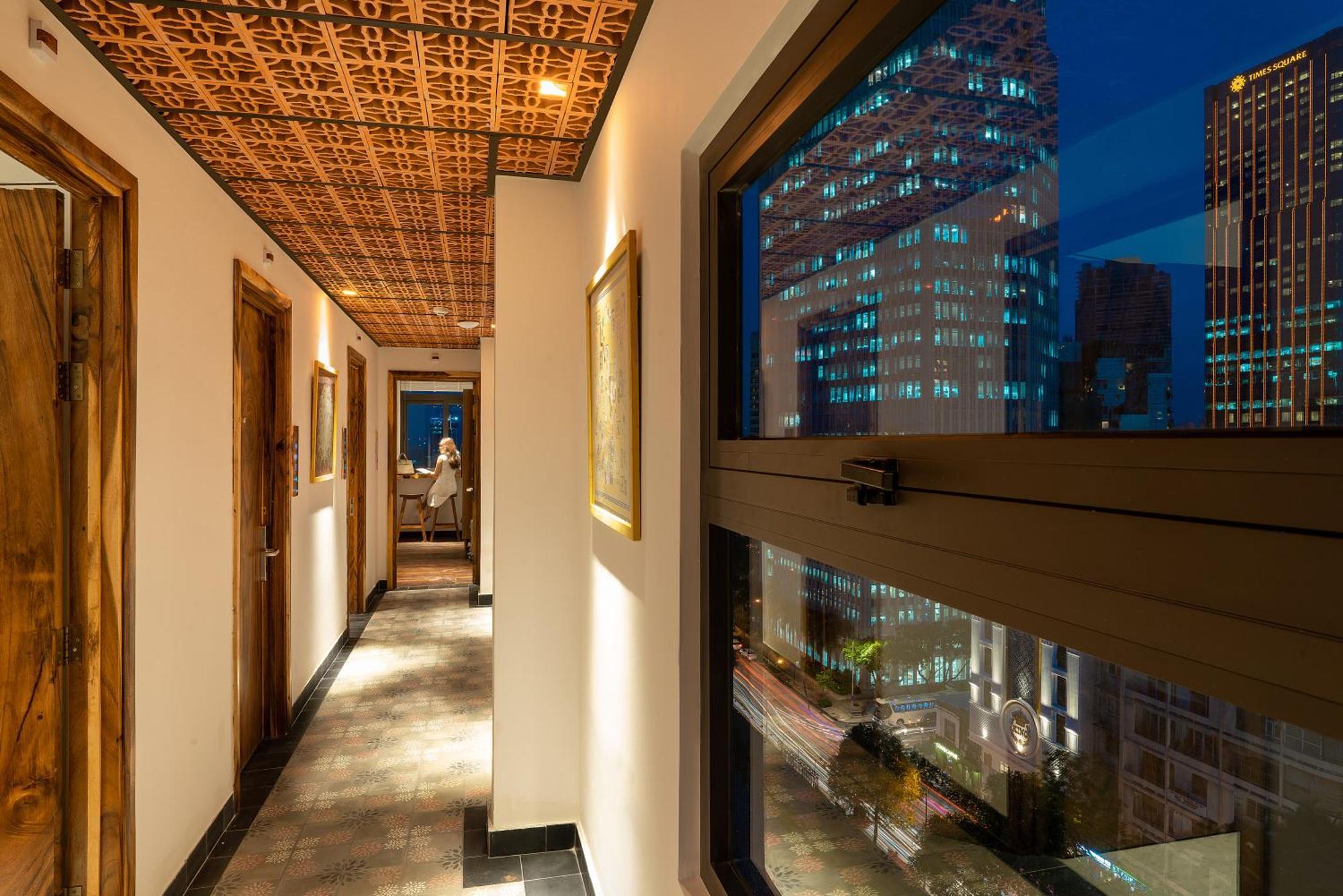 Sky Gem Central Hotel Хошимин Экстерьер фото